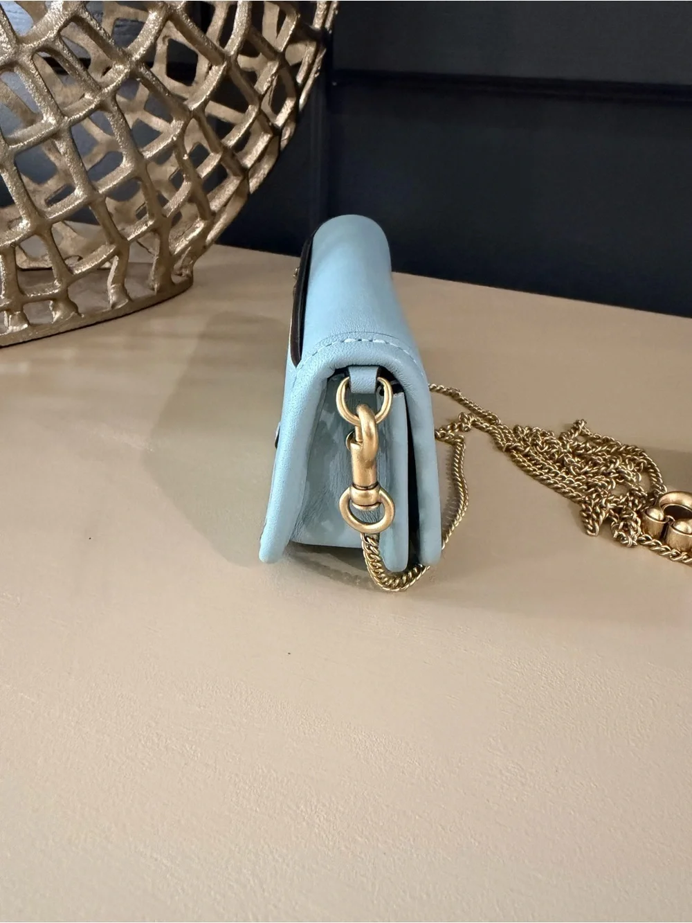Like New Coach Dinky 14 CZ108 Light Blue Glovetanned Leather Chain Crossbody Bag